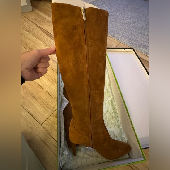 SAM EDELMAN OLENCIA WOMEN’S TAN / BROWN SUEDE TALL BOOTS SZ 7.5 with box - Picture 3 of 5